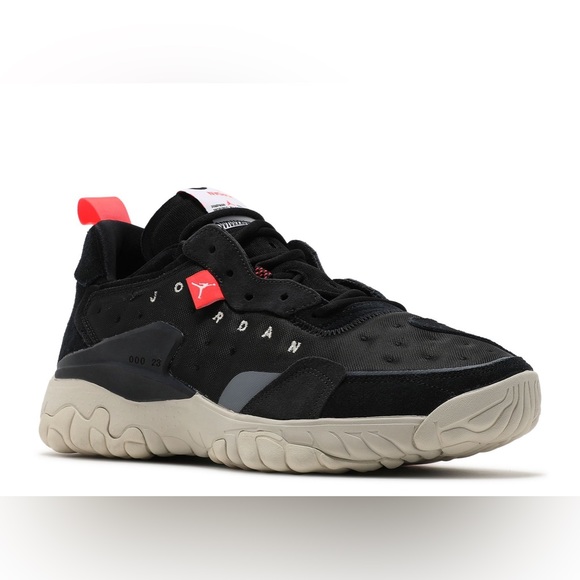 JORDAN DELTA 2 ´BLACK INFRARED´